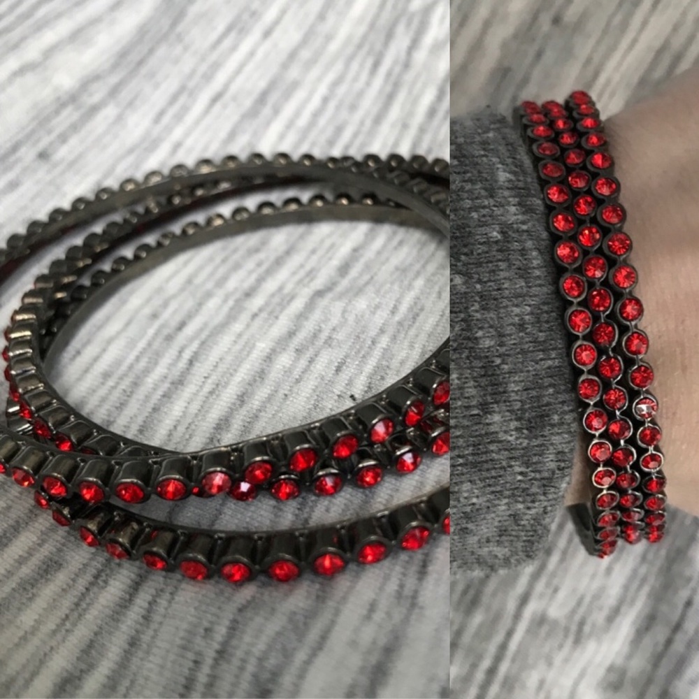 NEW ✨ Set of 3 Bangles